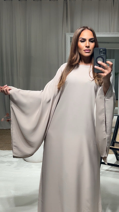 Robe ASSIMA